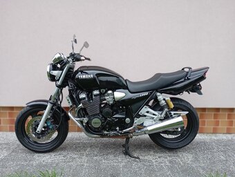 YAMAHA XJR 1300 - 2
