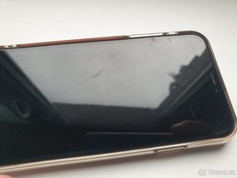 IPhone 11 64 GB - 2