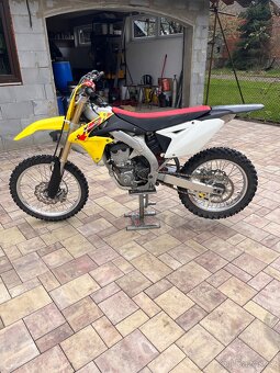 Suzuki RM-Z450 - 2