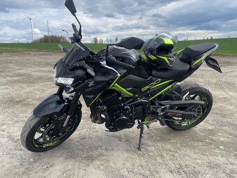 Kawasaki Z900 r.v. 2022 - 2