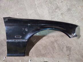Předni blatník BMW E46 - 2