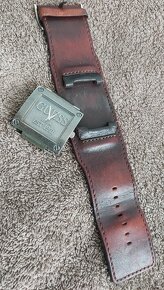 GUESS EST1981 - 2