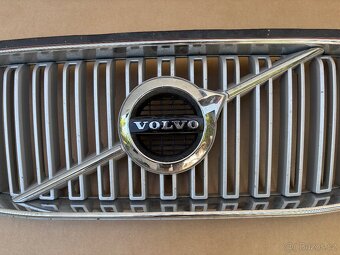 Maska Volvo xc 90 - 2