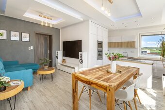 Vytuněný zděný byt 4kk s parkovacím stáním v novostavbě - 2
