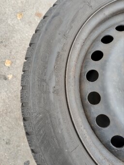 Zimní kola Ford 5x108 205/55R16 cena za komplet - 2