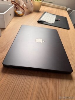 Apple MacBook Pro 14" /M3 Pro/18GB/512GB/vesmírně černý - [ - 2