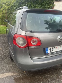 Volkswagen Passat B6 1.9 TDI Nová STK - 2