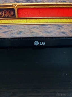 Televize 55" LG 55UK6200PLA - 2