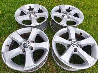 Alu kola originál VW r15 5x112 Golf Touran Caddy - 2