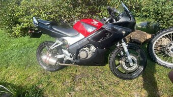 Honda CBR 125r - 2