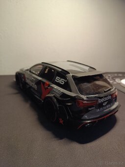Audi RS6 1:18 - 2