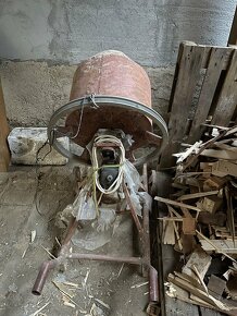 Stavební míchačka - 2