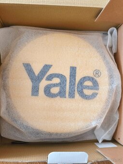 Yale Essentials Alarm Kit – kompletní sada se sirénou - 2