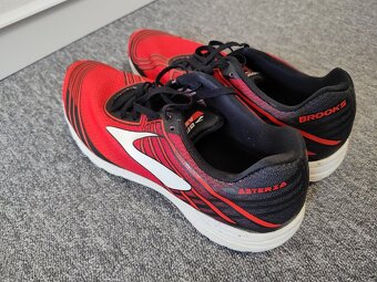 Pánské běžecké boty Brooks Asteria vel. 44,5 - 2