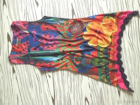 DESIGUAL málo použité pružné asymetrické šaty S - 2