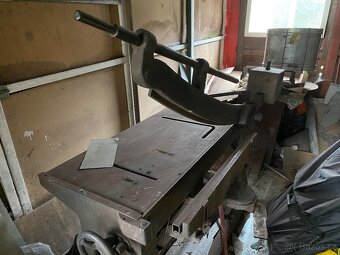 Ruším zámečnickou dílnu. - 2