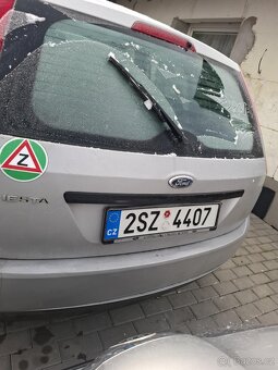 Fiesta 1.2 benzín 2003 - 2