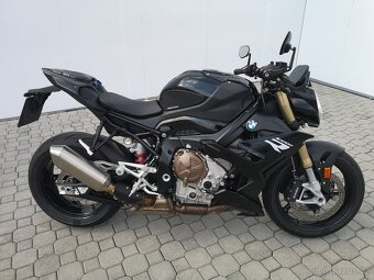 BMW S1000R r.v.2024, 1.majitel, nové v ČR. najeto 8.623 km - 2