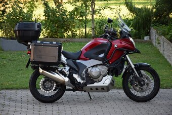 Honda VFR 1200X Crosstourer - 2