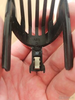 Holící strojek - 2