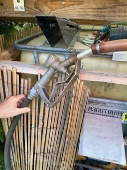 Nádoba na naftu - 2