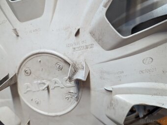 Prodám poklice Dacia 15" - 2