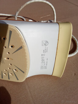 žehlička Phillips - napařovací - 2