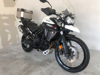 Triumph Tiger 800XCX - 2