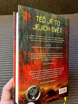 Kniha - Moře rzi - 2