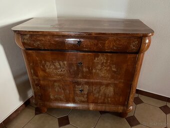 dřevěná retro komoda - 2