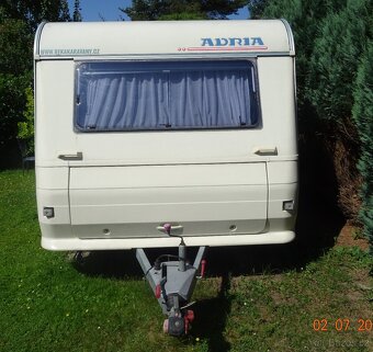 Karavan ADRIA Unica 502 DK, palandy - 2