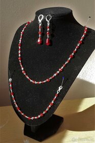 Jemná červená ketlovaná souprava šperků - 2