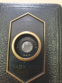 ZEISS IKON - BABY BOX Fotoaparát - 2
