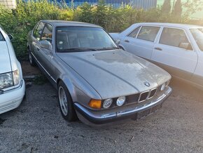 BMW e32 735i - 2