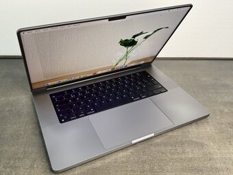 MacBook Pro 16'' 2021 / M1 Pro / 32GB / 512GB SSD - DPH - 2