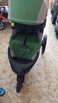 Sportovní kočárek Babyjogger Summit X3 - 2