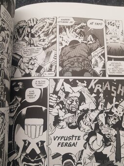 SOUDCE DREDD-PROKLETA ZEME - 2