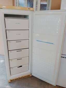 Suplikovy mrazak Zanussi - 2