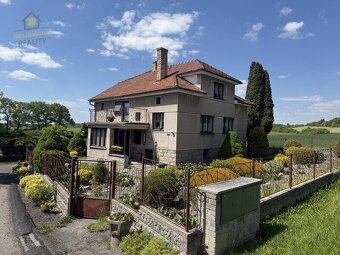 Prodej rodinného domu a zahrady - 2
