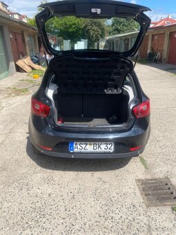 Prodám Seat Ibiza 1.4i 16 ventil 63kw R.2013 - 2