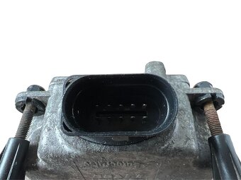 ACC radar adaptivní tempomat 3C0907567E VW Passat B6 2007 - 2