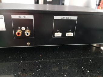 Tuner SONY - 2