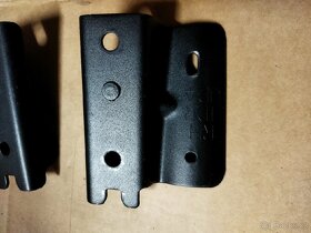 Uchyceni softtop Jeep Wrangler JK 4 Door - 2