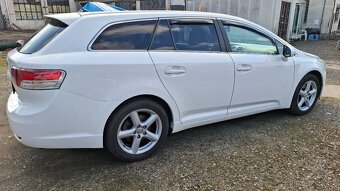 AVENSIS 2.2D, 150PS, R.2011, VÝBAVA, TAŽNÉ - 2