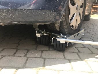 Vozíky pod kola odtahovka - 2