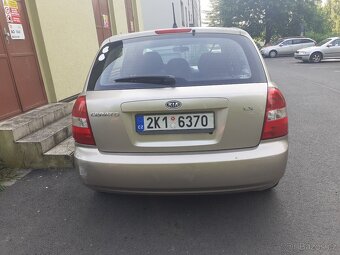 KIA CERATO 1.6i benzín 2008 - 2
