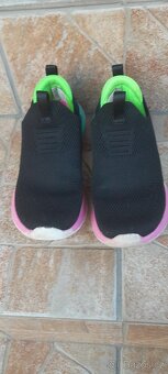 Dívčí sneakersy v.31,zn Skechers. - 2