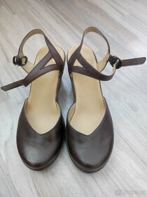Clarks 36 - 2
