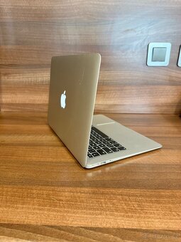 MacBook Air 13" Early 2015 - 2