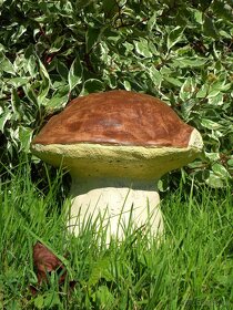 Zahradní dekorace-hřib výška 24cm, hříbek,houba,umělý kámen - 2